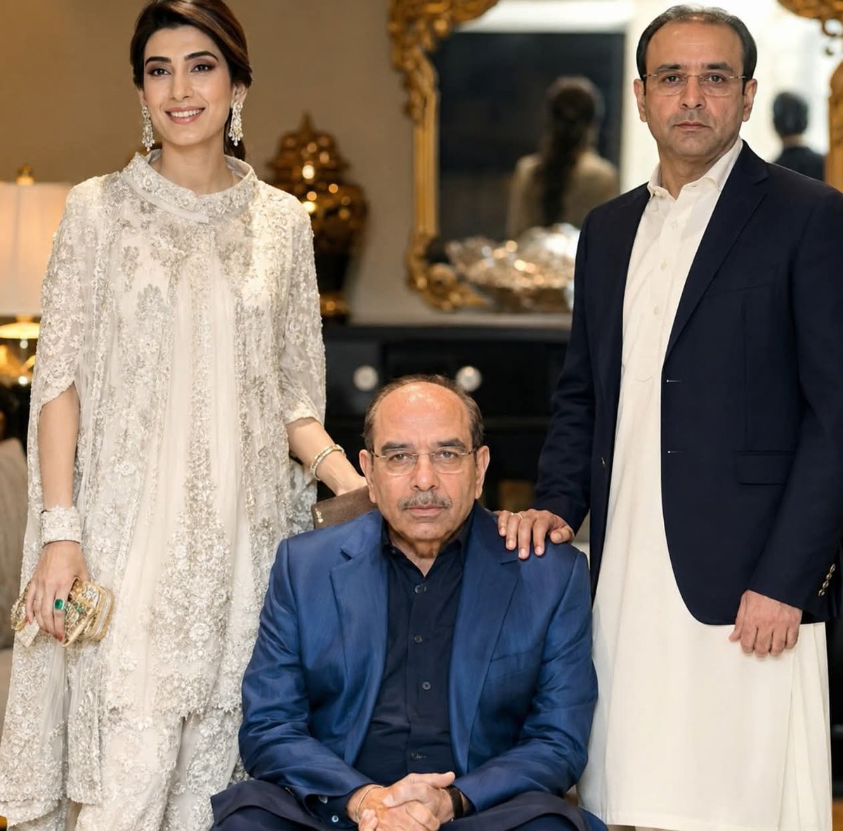 AmirHQureshi's tweet photo. بحریہ ٹاون کے ماریشس میں بنک اکاونٹس منجمد کردیے گئے اکاونٹس میں 45 لاکھ امریکی ڈالر یعنی تقریبا سوا ارب روپے پاکستانی موجود ہیں یہ رقم منی لانڈرنگ کے ذریعے بیرون ملک لے جائی گئی تھی جو اب پاکستان واپس لائی جائے گی-
کراچی میں نیب ذرائع کے مطابق ماریشس میں منجمد کیئے گئے بنک اکاونٹس ملک ریاض کے بیٹے اور بہو کے نام پر ہیں اور یہ کارروائی کراچی کی احتساب عدالت کے حکم پر اینٹی منی لانڈرنگ ایکٹ کے تحت کی گئی ہے- نیب ذرائع کا الزام ہے کہ بحریہ ٹاؤن نے غیر قانونی حوالہ ہنڈی نیٹ ورکس استعمال کرتے ہوئے یہ رقم مختلف وقتوں میں ملک سے باہر منتقل کی- مبینہ طور پر جرائم سے حاصل یہ رقوم پہلے متحدہ عرب امارات اور پھر منی لانڈرنگ کے ذریعے ماریشس پہنچائی گئیں- نیب ذرائع کا دعوی ہے کہ ماریشس میں بحریہ ٹاون کے بنک اکاونٹس منجمد کرانے کی کارروائی وزارتِ خارجہ کے ذریعے کی گئی ہے اور اس رقم کو واپس پاکستان لایا جائے گا جس کے لیے اقدامات آخری مراحل میں ہیں-
(سورس: ایف آئی آر ود فہیم صدیقی)