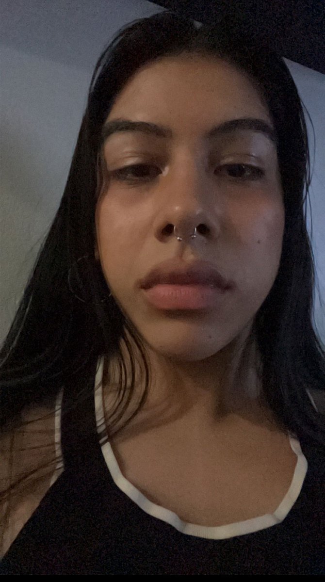 dallascrys's tweet photo. @alluringskull been contemplating but cannot commit. I need support, on the other side my androgyny will always be dear to me <3 https://t.co/ueIuCHeLrn