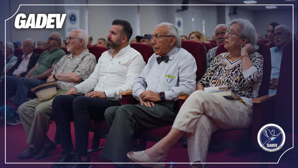 _GaripDede's tweet photo. GADEV Alevi Akademisi’nin 2026/2027 eğitim programının, ikinci konferansı olan “Bir Alevi Coğrafya/Hacıbektaş” panelinimizi yoğun katılımla gerçekleştirdik.

Hacıbektaş coğrafyasının köklü ritüellerini, derin inanç yapısını, yüzyıllardır yaşatılan kadim geleneklerini ve tarihsel süreçten günümüze uzanan demografik dokusunu geniş çerçevede ele aldık.
 
Değerli sunumları ve kıymetli bilgileri ile katkı sunan;
Prof. Dr. Şükrü Aslan’a,
Prof. Dr. Sırrı Bektaş’a,
Moderatör Aylin Fırat’a,
Deyişleriyle bizlerle olan Volkan Yılmazer’e ve katılım sağlayan tüm canlara teşekkür ediyoruz.

Aşk ile.