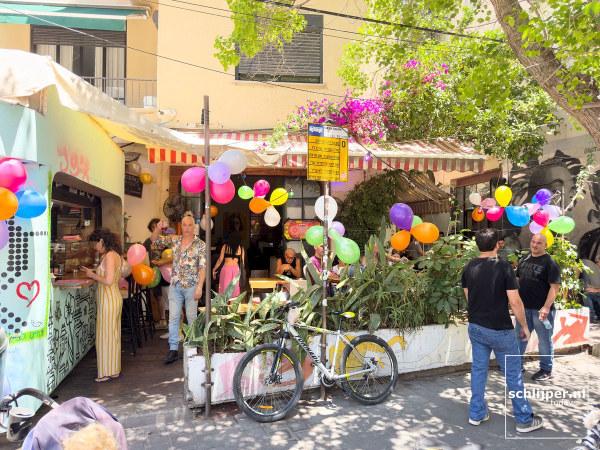 schlijperisrael's tweet photo. Kiosko 9 years!
Tel Aviv, Frenkel, Kiosko
05/06/2026, 12:01 #coffeeTLV #KioskoTLV https://t.co/LbWKrVOOLL