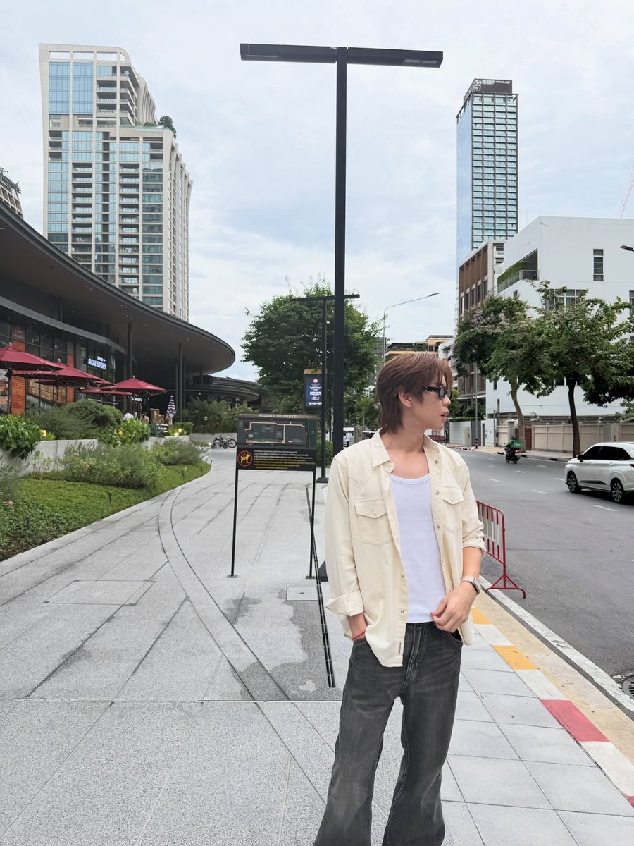 PremSpace_THFC's tweet photo. 💌 07.06.2026
IG update : prem_space 

// พี่เปรมสิครับบบ 😎

#prem_space

📍https://t.co/FYonj4g6eE https://t.co/Ui4oGT7DZa