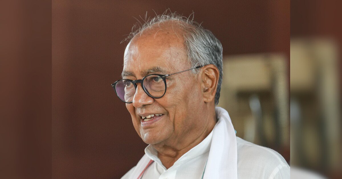 ssrajputINC's tweet photo. दिग्विजय @digvijaya_28 सिंह जी ने आज कांग्रेस कार्यकर्ताओं का दिल जीत लिया
दिग्विजय सिंह ने आज देश की जनता का दिल जीत लिया

दिग्विजय सिंह का राज्यसभा कार्यकाल इसी साल ही खत्म हो रहा है. उम्मीद लगाई जा रही थी कांग्रेस इस बार फिर से दिग्विजय सिंह को राज्यसभा भेजेगा
पर फिर कांग्रेस ने तय किया दिग्विजय सिंह को राज्यसभा न भेजकर मीनाक्षी नटराजन को भेजा जाए

उन्होंने एक इंटरव्यू में कहा 

मुझे कांग्रेस ने 5 बार विधानसभा भेजा
दो बार मुख्यमंत्री बनाया
2 बार लोकसभा भेजा
2 बार राज्य सभा भेजा
कांग्रेस ने मुझे सब कुछ दे दिया है

अब नए लोगों को मौक़ा मिलना चाहिए
हम सब मिलकर मीनाक्षी नटराजन को जीता कर राज्य सभा भेजेंगे…..