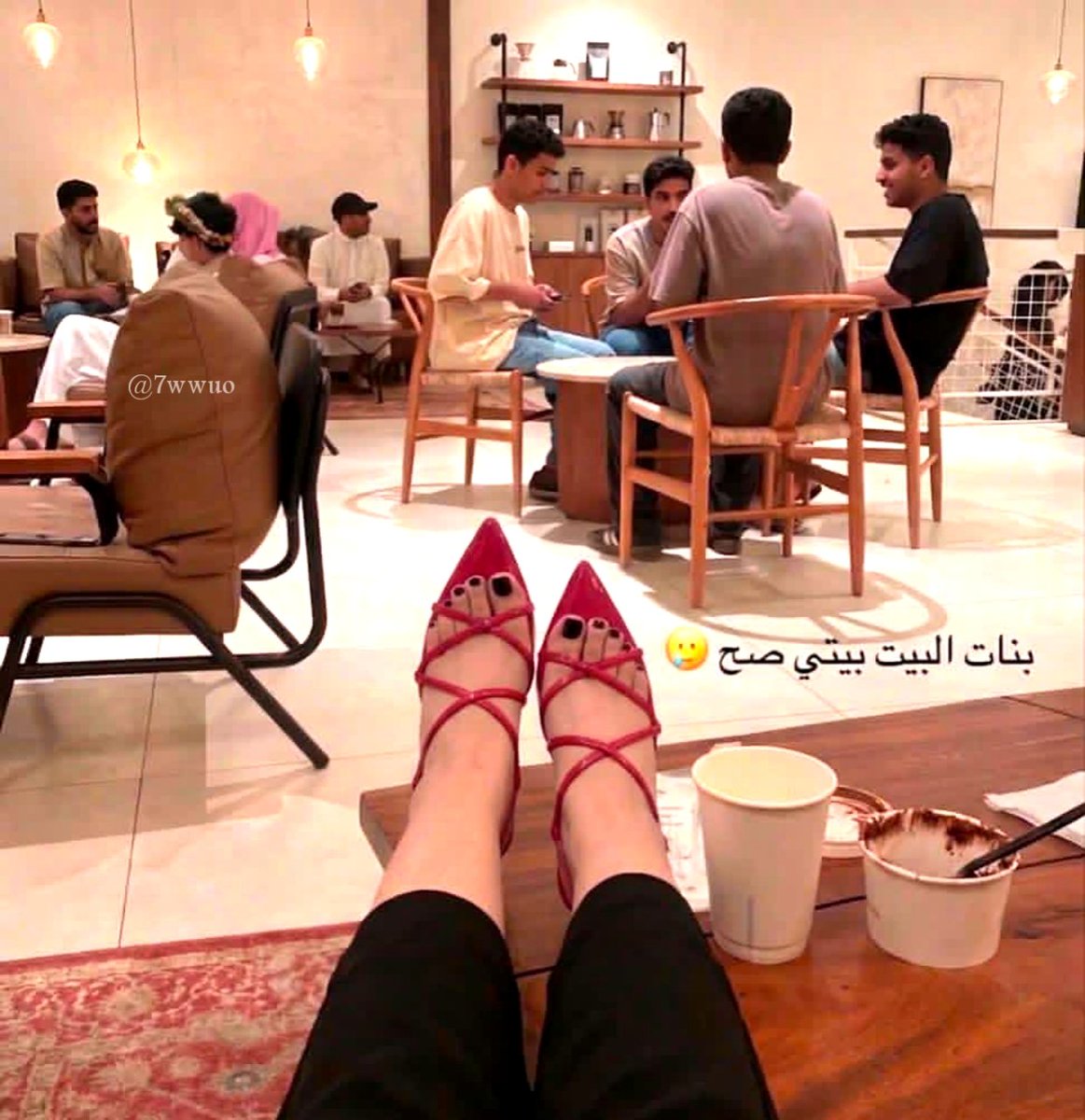 7wwuo's tweet photo. سلامات وش ذا ؟؟؟؟ https://t.co/PFcuBQf9dJ
