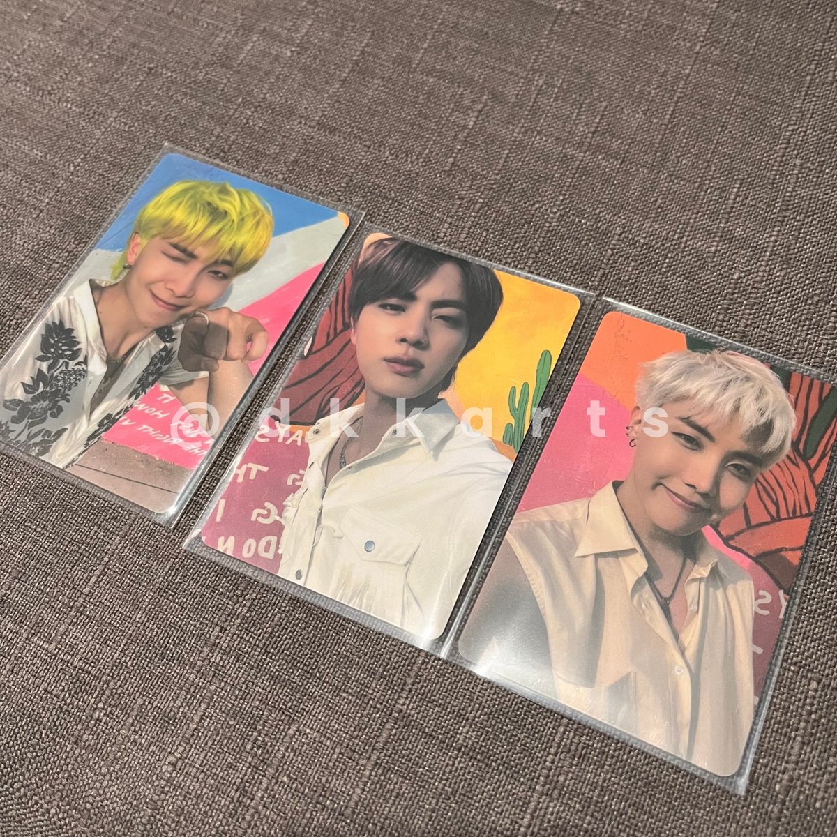 dkkarts's tweet photo. 🍧࿐ #rielsells | wts lfb ph 

BTS BUTTER LUCKY DRAW M2U, Soundwave, Powerstation PC 

— ₱300 each + pf 
— in mint condition
— payo / 3 days dop 
— onhand &amp; ready to ship 

dm or reply ‘mine’ to claim! https://t.co/7ZnXSue2PJ