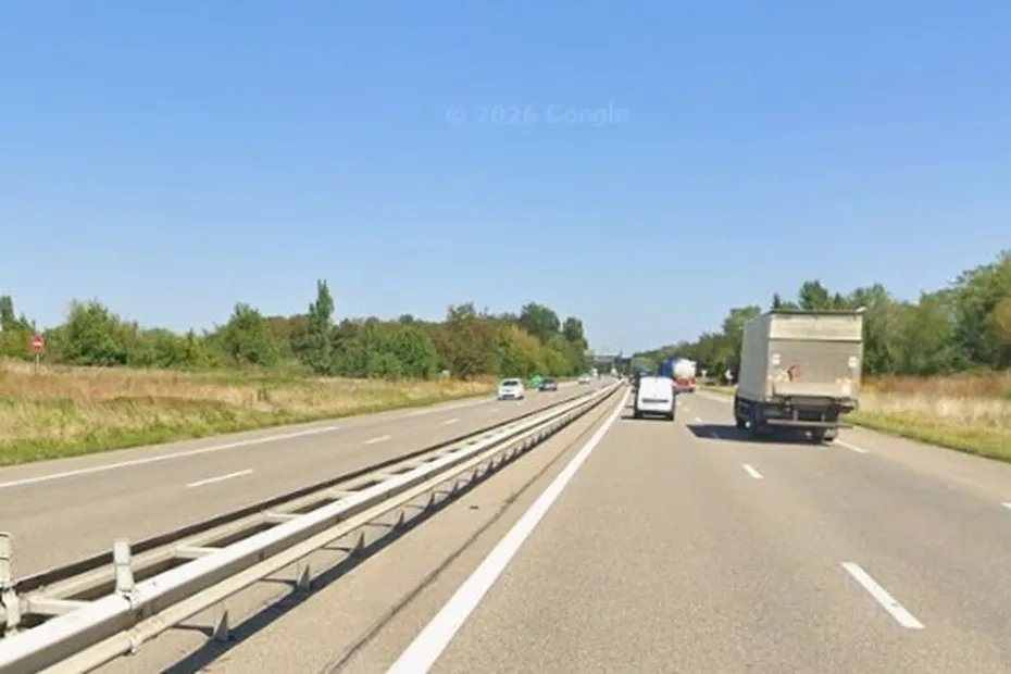 F3Alsace's tweet photo. Travaux sur l'A35 : risques de ralentissements et de bouchons à hauteur de Niedernai du 8 au 17 juin https://t.co/XKyOramfWK https://t.co/qXItE0u6WJ