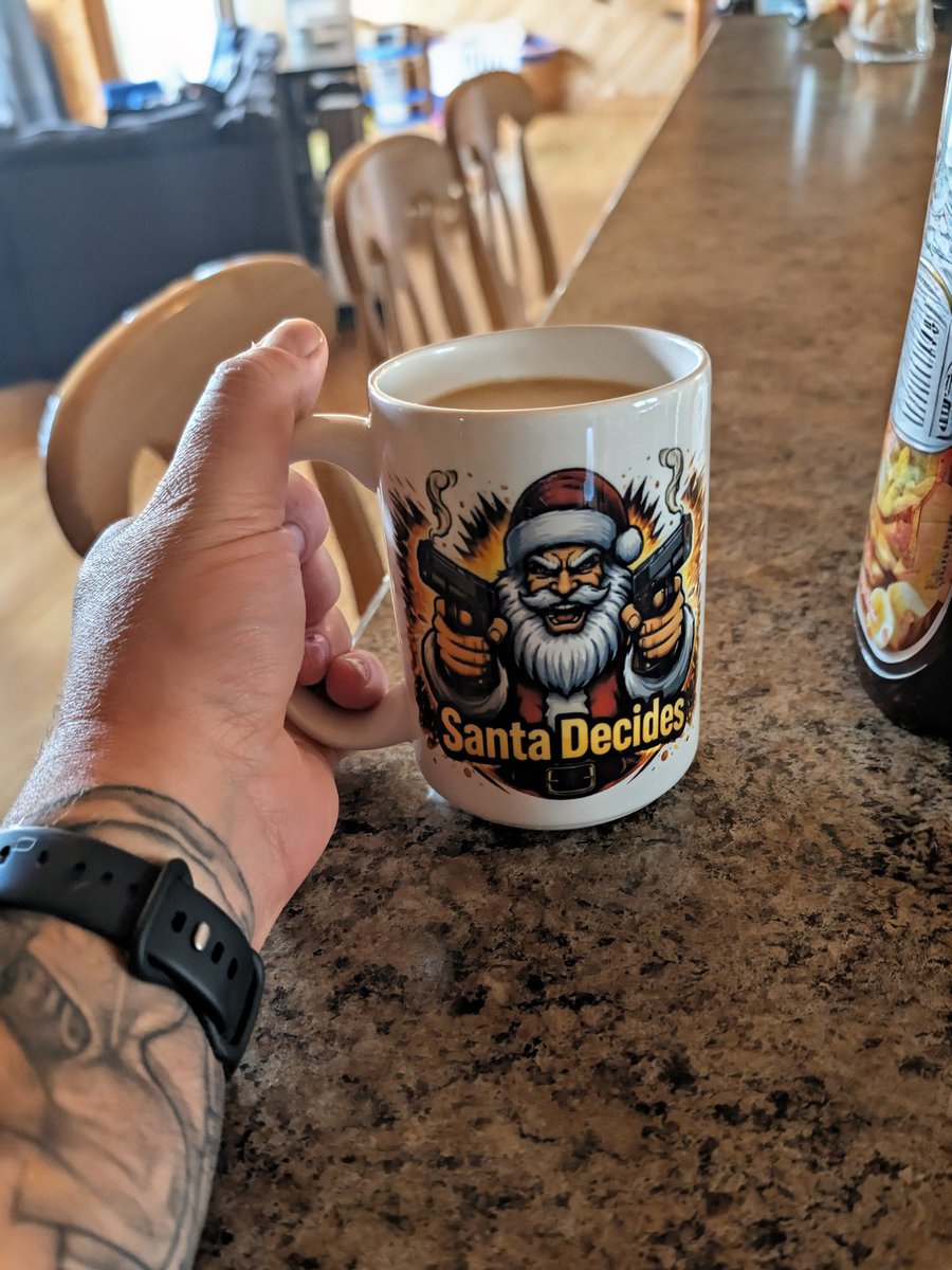 417nick's tweet photo. Time to mow with a little help from @SantaDecides https://t.co/cazM90iHNa