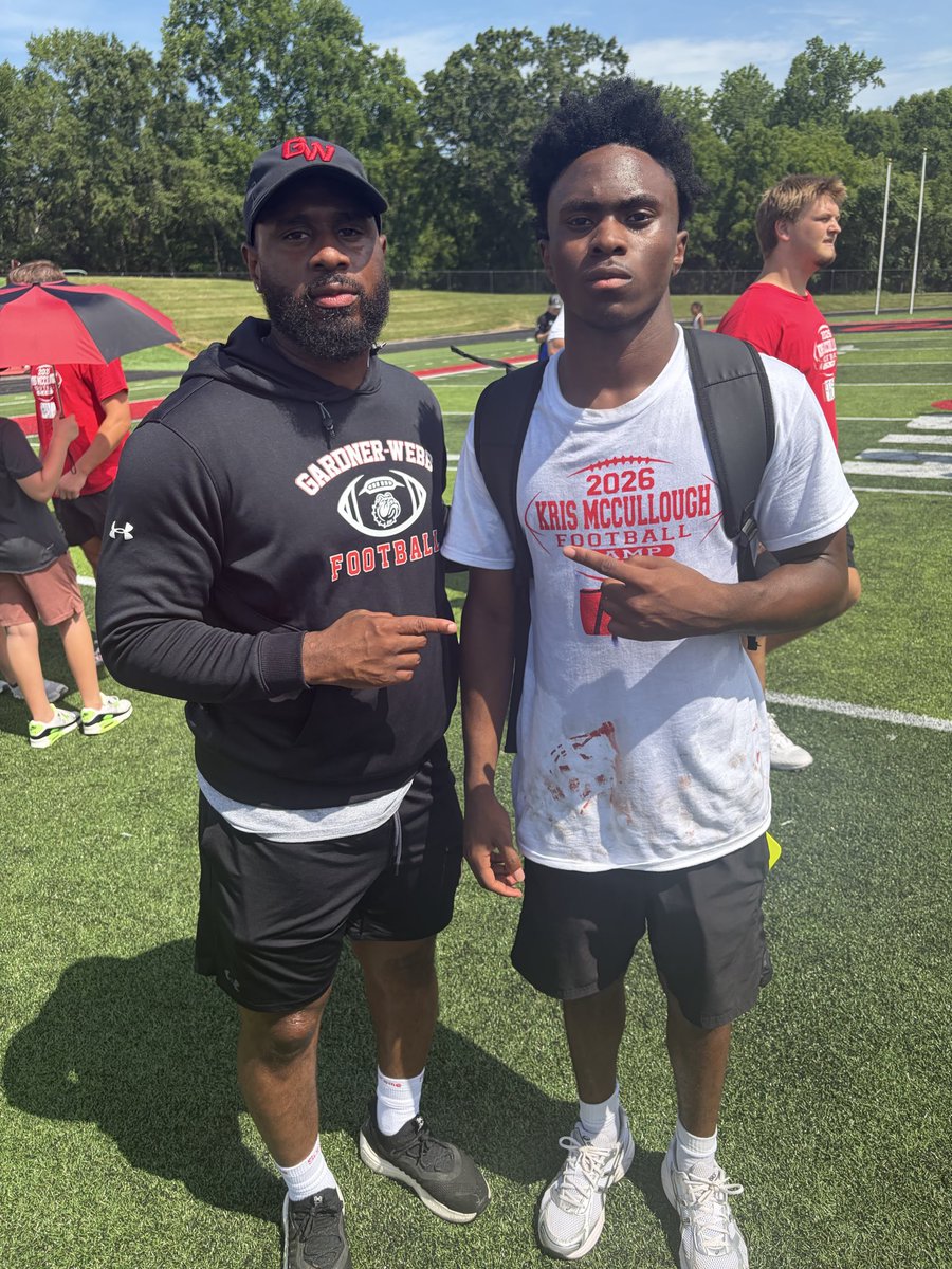 Mi1Durant's tweet photo. I had a great opportunity to compete at Gardner Webb mega camp with a lot of talented players all around, I appreciate all of the Coaches who took the time to talk to me 🙏 #AGTG✝️ https://t.co/4f3CntWZiR