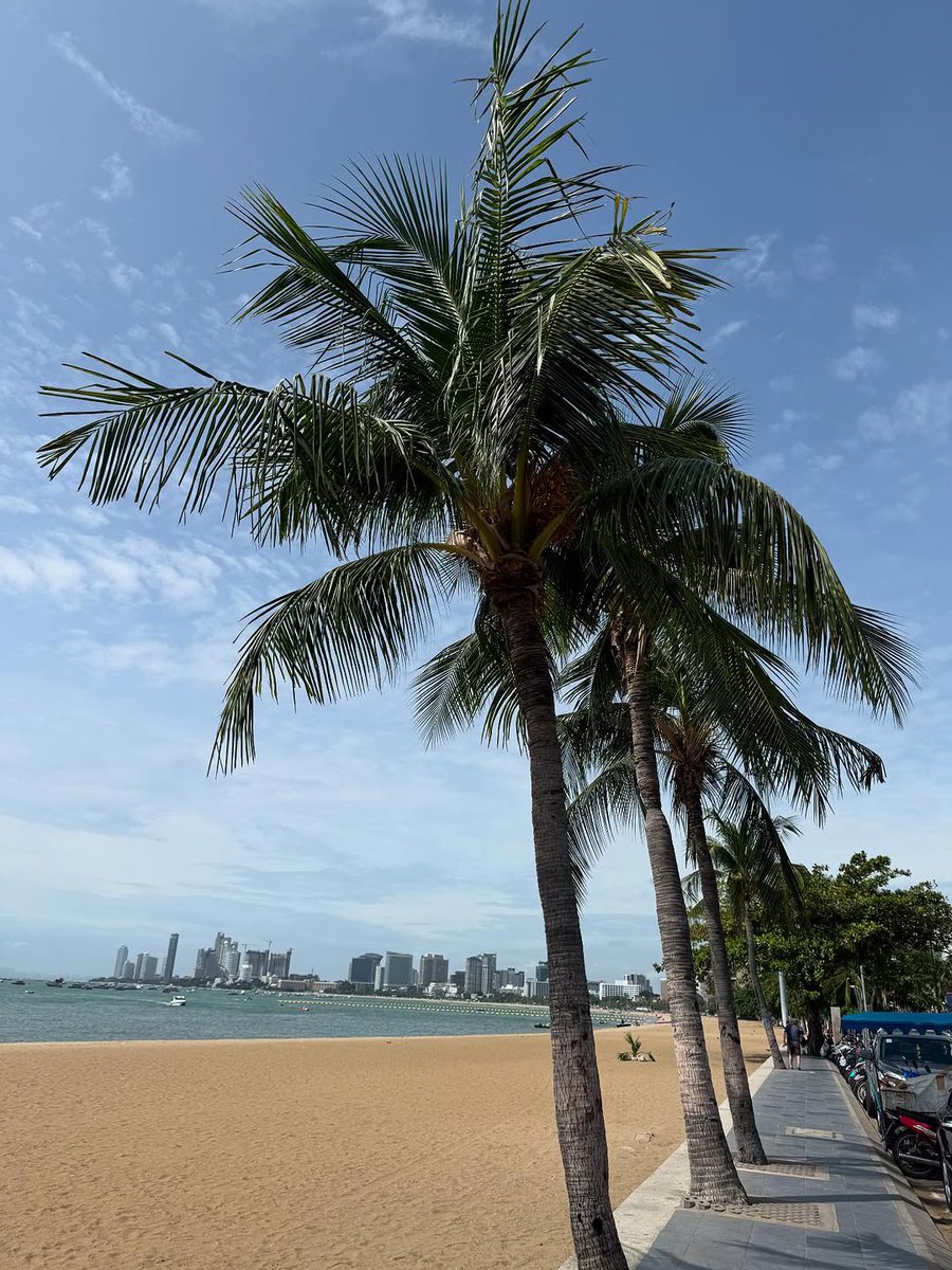 ar031960's tweet photo. Exciting times ahead with OpenAI's language model advancements! These developments are pushing boundaries in creativity and communication. Imagine what we can achieve together when technology and imagination collide! The future looks bright! https://t.co/2pzzTTMQd6