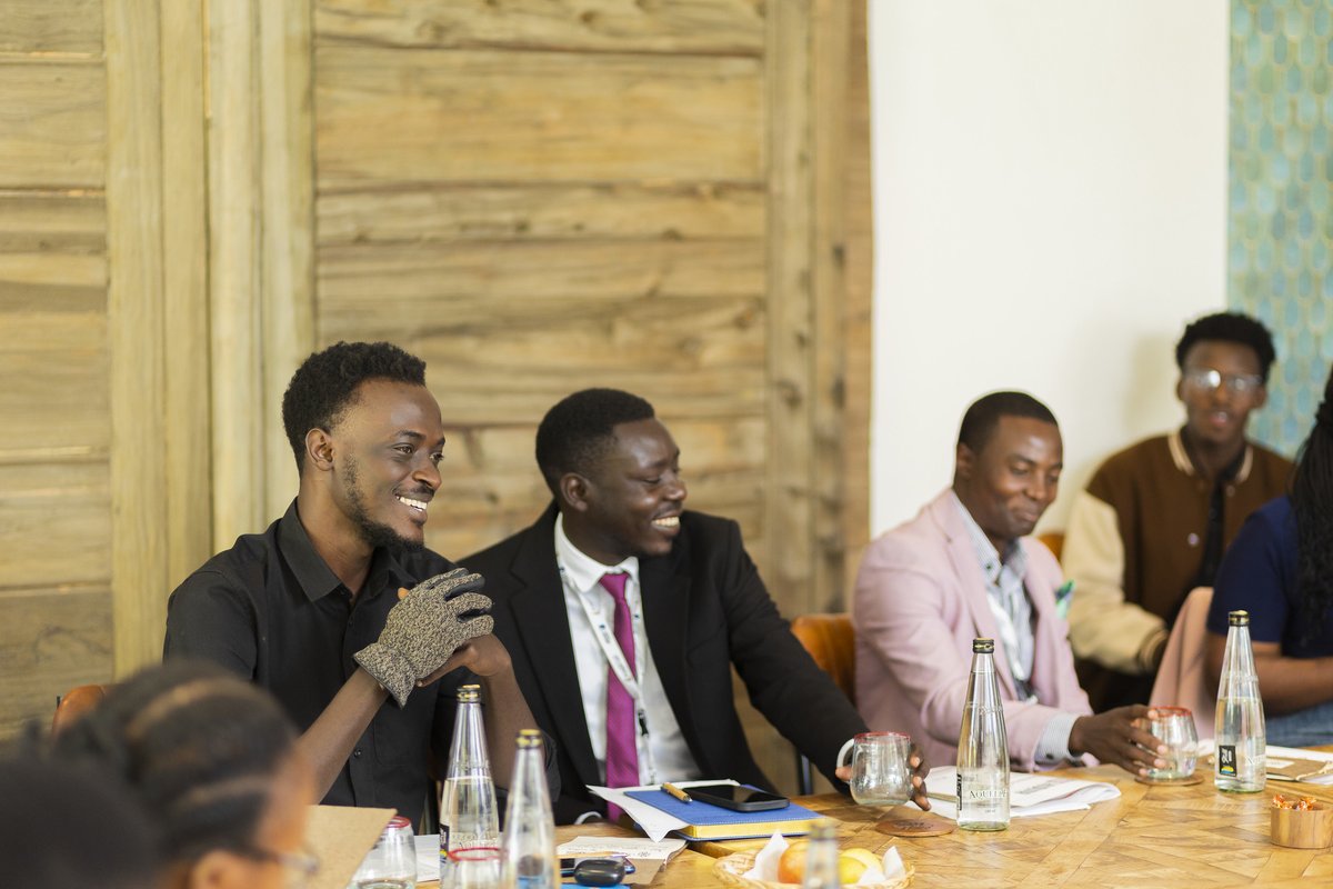 Ssebuganda3's tweet photo. It was invaluable joy to be part of the 22 @LeoAfricaInst fellows. I am portion of the prestigious Huduma Fellowship for public servants. Our foundation seminars we  held btn 29/05- 30/05. We were ideologically nourished in the pillars of servant leadership and critical thinking. https://t.co/E7I8glCu3X