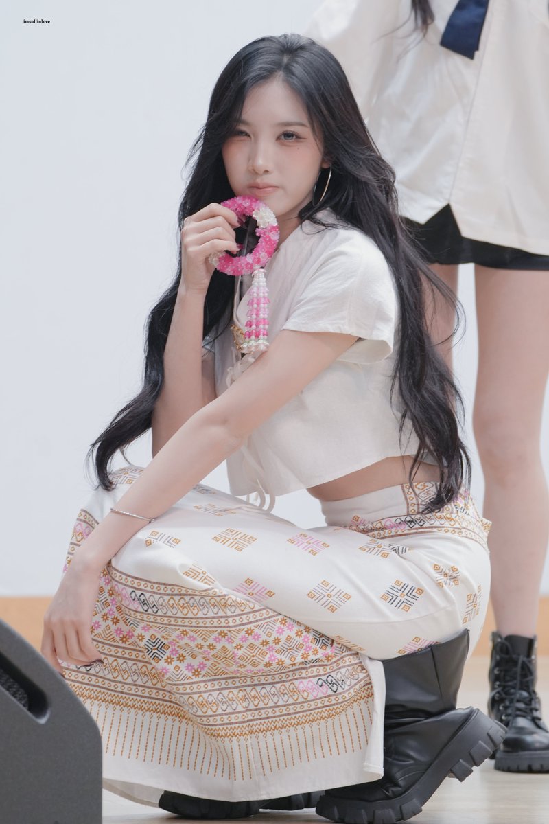 imsullinlove's tweet photo. 260607 HQ    

#트리플에스 #설린 #ซอลลิน #Sullin https://t.co/HYSrnNDouR