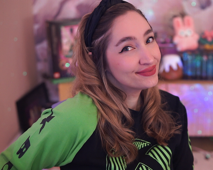 TheMavShow's tweet photo. 🟢Live Now!
#XboxShowcase2026
twitch // Xbox // TheMavShow 🦄💚🎮

🕯️What are we manifesting??🕯️ I'd love anything Fallout/Elder Scrolls 🕯️ https://t.co/zX3S6ZMGbM