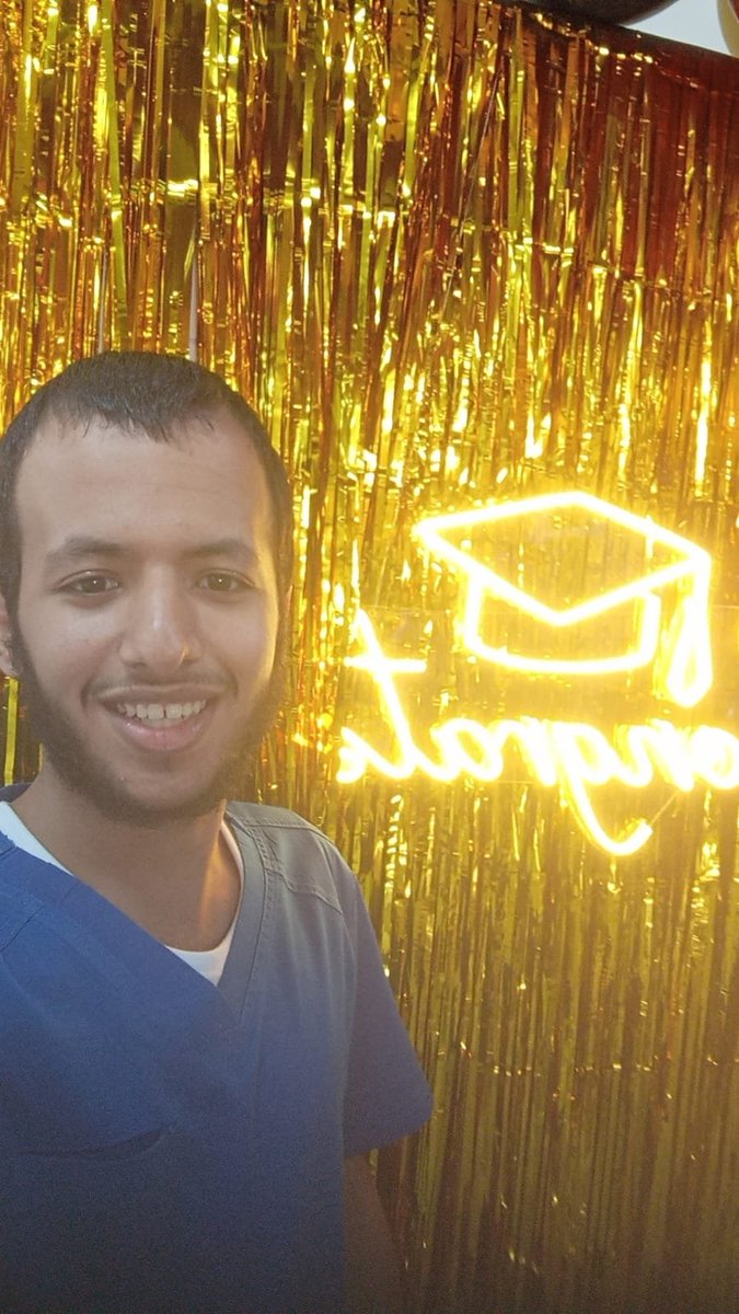 ajk989's tweet photo. في يوم الثلاثاء 
16-12-1447
الحمد لله اختبرت اخر اختبار وكان مقرر pre intern 
الحمد لله على التمام https://t.co/sFDBvNcdQB