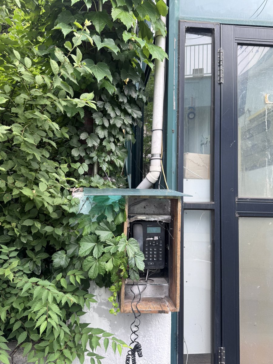 eozziz's tweet photo. 참 아름다운 사실 난 오늘도 쉰다 https://t.co/aOuitm1air