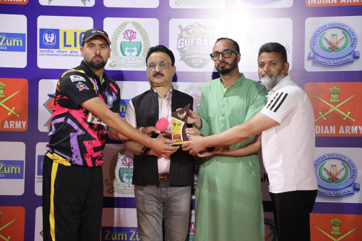 natnoosarshad's tweet photo. Witnessed an exciting match of the ongoing Gufran Memorial Cricket Tournament at Sports Stadium Doda. Presented the Man of the Match award alongside the SE and AEE of JPDCL. Congratulations to the player and best wishes to all participants for the tournament ahead. 🏏🏆 https://t.co/hOQoZDreR5