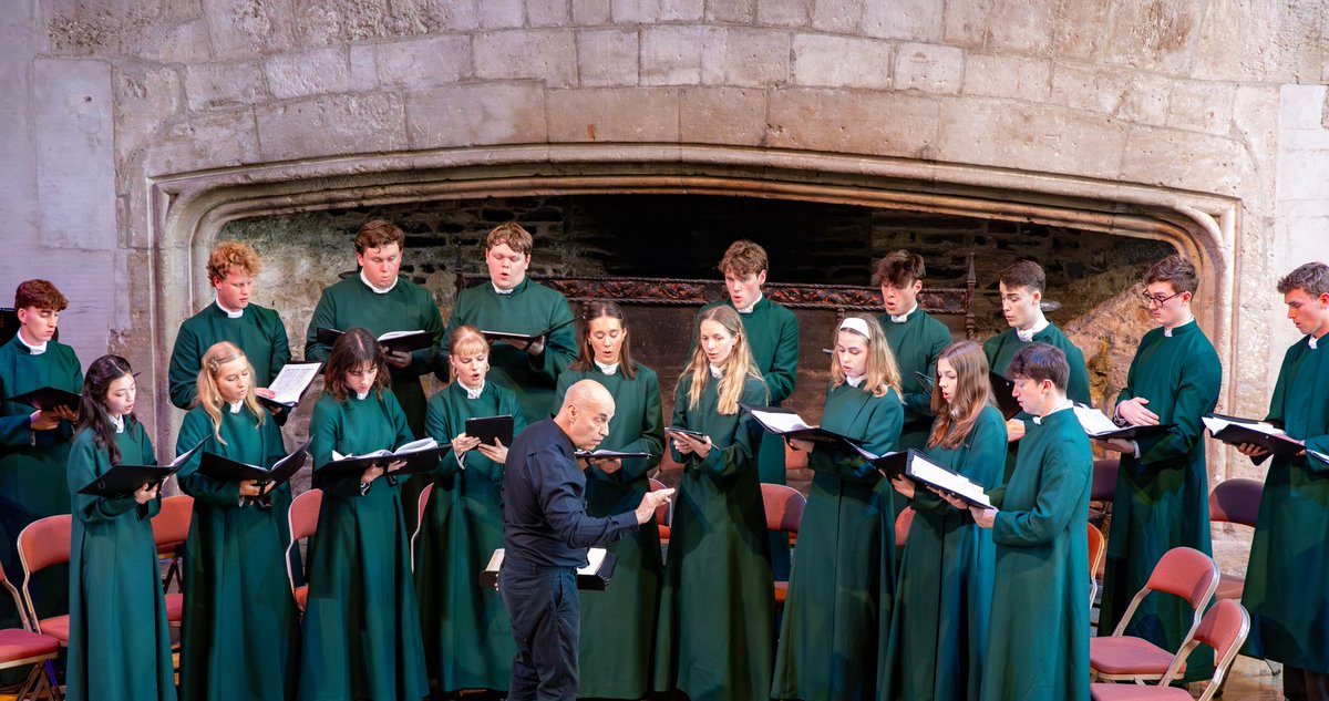 RVWSociety's tweet photo. A few photos from the recent English Music Festival, held for the first time at Dartington Hall. Including a programme called “Ursula and Ralph”, in which songs by Vaughan Williams (and a few by other composers with words by Ursula) were loosely woven into a biographical dialogue https://t.co/5izpQx596v