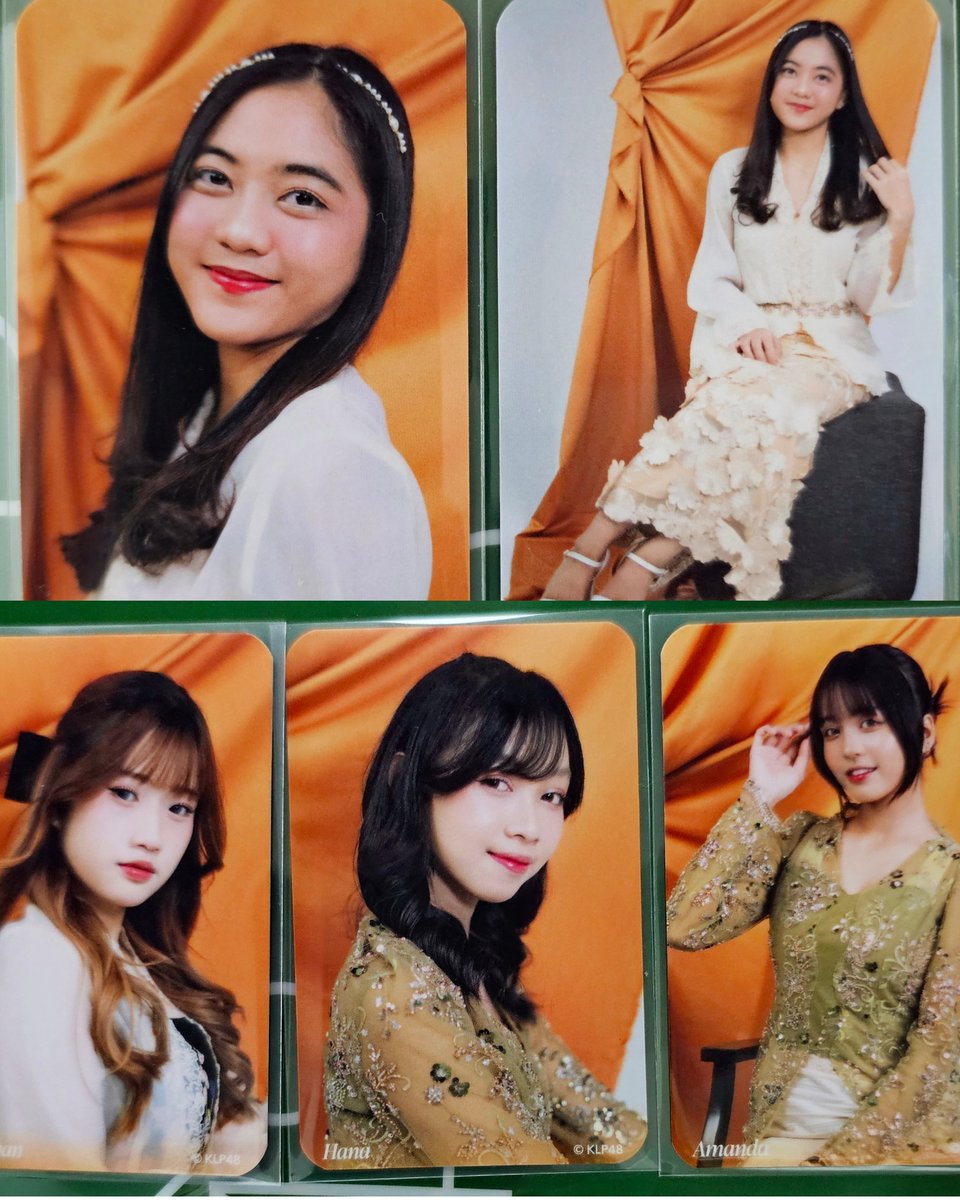 ashafiqbal's tweet photo. Sooo..Pesona Melayu.
What I already got, TWO @alice_klp48 @diva_klp48 @aisha_klp48 @tiffanyklp48 @sharleez_klp48 
And ONE @Yishyan_klp48 @hana_klp48 @mashiro_klp48 @Amanda_Klp48 @klp48hillary https://t.co/ikCSBA3Z4f