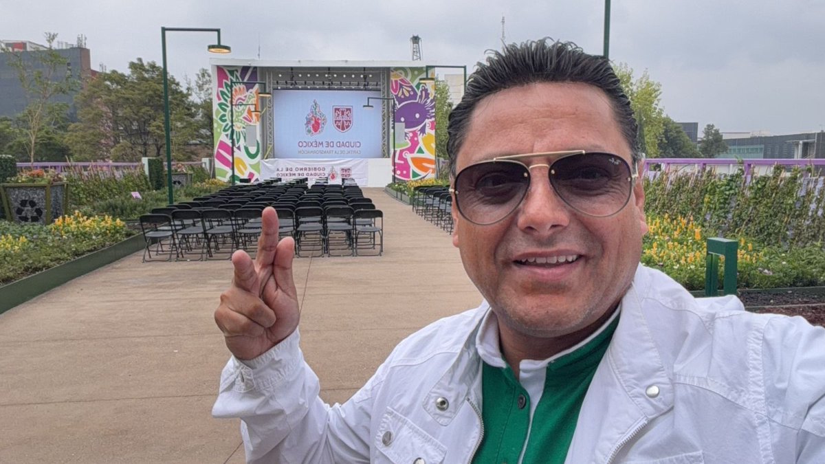 IsraelMorenoVC's tweet photo. 🌿 Esta mañana me encuentro en la Calzada de Tlalpan, listo para participar en la inauguración de Tlallipan, Jardín Flotante, un proyecto que contribuirá a la recuperación y revitalización del espacio público en el corazón de nuestra Ciudad de México.

Agradezco a nuestra jefa de gobierno, @ClaraBrugadaM, por impulsar proyectos que transforman el espacio público y fortalecen el derecho de las y los capitalinos a disfrutar de una ciudad más verde, sustentable y con mejores entornos para la convivencia. 🌿💚

Con 1.8 kilómetros de extensión y más de 170 especies de árboles, este nuevo corredor verde representa un paso importante hacia una ciudad más sustentable, amigable y con mejores espacios para todas y todos.

Seguimos trabajando y respaldando acciones que mejoran la calidad de vida de las familias capitalinas. 💚🌳

#Tlallipan #CiudadDeMéxico #CapitalDeLaTransformación #IMR  #EspacioPúblico