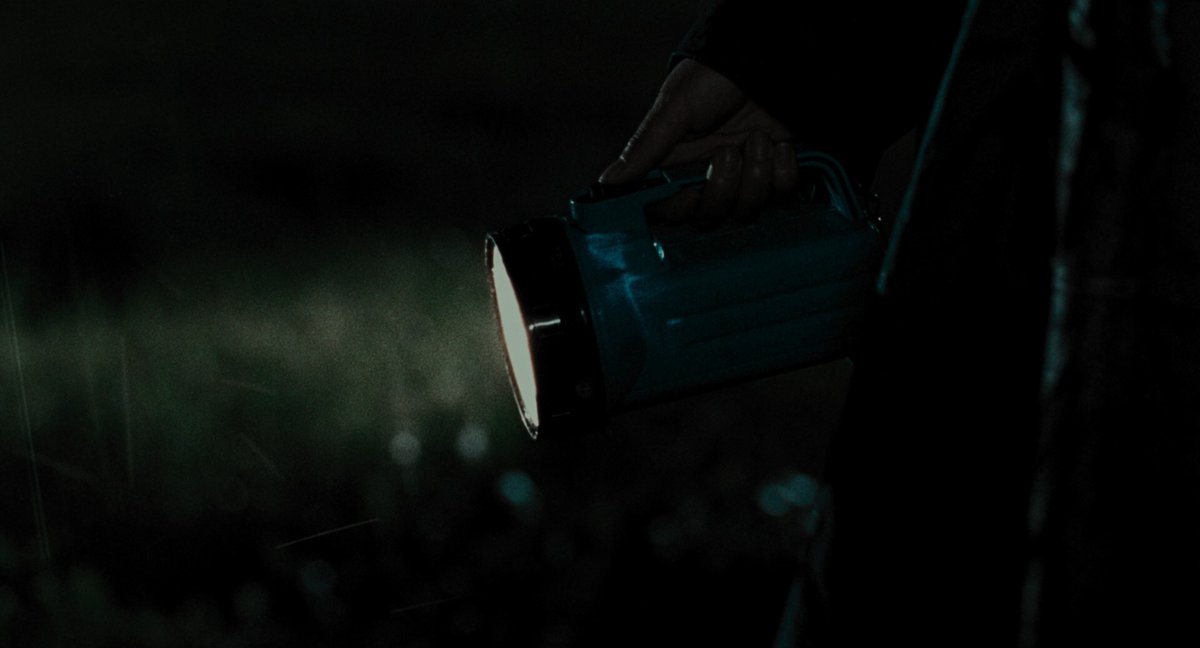 filmfr4me's tweet photo. Memories of Murder (2003)
director: Bong Joon Ho https://t.co/oHPIjT4lHW