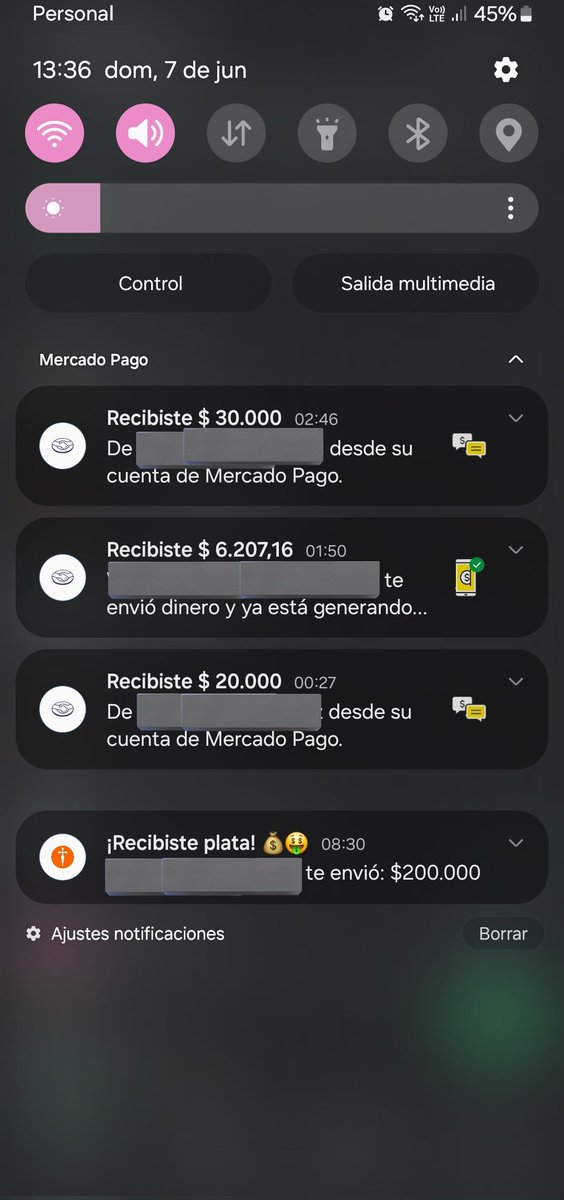 Fin_Ro_Queen's tweet photo. Asi se ven las notificaciones de alguien que tiene perras al pendiente 24/7.
Pasaron cosas jaja quiero mas cerditos pagando 👑🫰💰
#findompiggy #findom #sumiso #spoiled #worship #cornudo #argentina #cuck $tribute #tributo https://t.co/JIQv29tbO3