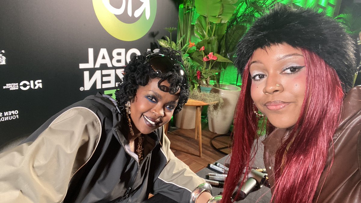 maruwebbb's tweet photo. eu quando conheço a lauryn hill pessoalmente https://t.co/eL5iUpo6YF
