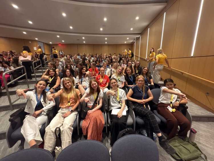 CwcChambers's tweet photo. Rose had a great time at Cornhusker Girls State this past week! She was also elected as the Mayor of Floor 7! https://t.co/0mF5k1GbaT