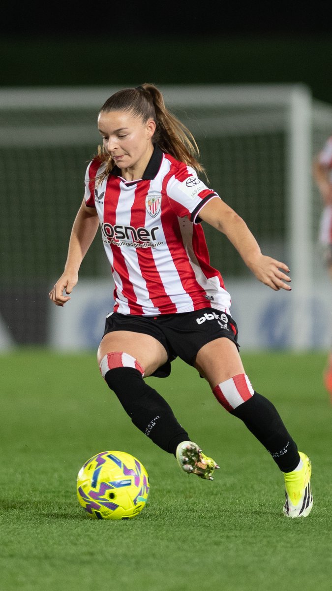AthleticClubFem's tweet photo. 🥇 El golazo de @saritaaor19 ante el @realmadridfem en la jornada 17 de la @LigaF_oficial, el mejor de la temporada 2025/26 según vuestros votos 🔝

🤩 Hori da gola hori gure aurrelariak sartu zuena!

⚽ #TopGolAthletic #AthleticClubFem 🦁 https://t.co/f84JOwUqHc