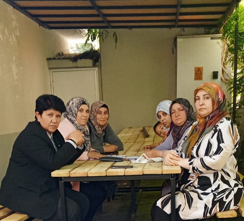 aksincankadin's tweet photo. @NigarKoca0666
 Pınarbaşı mah 📍 Plevne mah📍 Malazgirt mah ve Gaziosmanpaşa  mah📍haftalık olağan toplantılarını gerçekleştirdiler.
Özverili çalışmaları ve emekleri için teşekkür ediyoruz. 💐
@tugbaisikercan
@akgul_aysel https://t.co/llBoxjDrsO