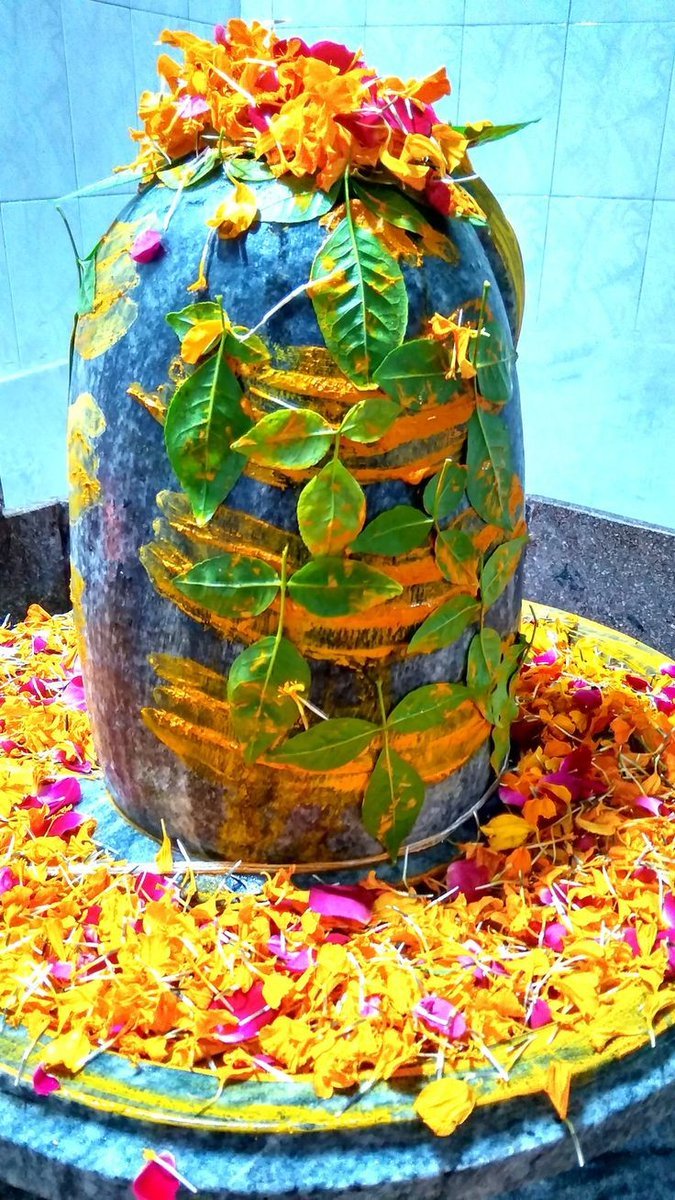 nalinihyd's tweet photo. जो दूसरों की भलाई नहीं देख सकता, वो दूसरों का भला कर भी नहीं सकता...!!
हर हर महादेव🚩 https://t.co/DxT5M75qoI