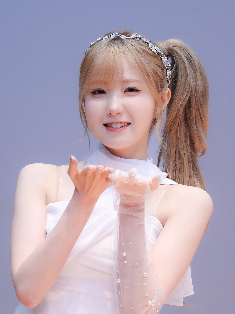 ddalgitomi00's tweet photo. 260607

🍓

#히토미 #SAYMYNAME #세이마이네임 #SMN #HITOMI https://t.co/3De5bmFOJW