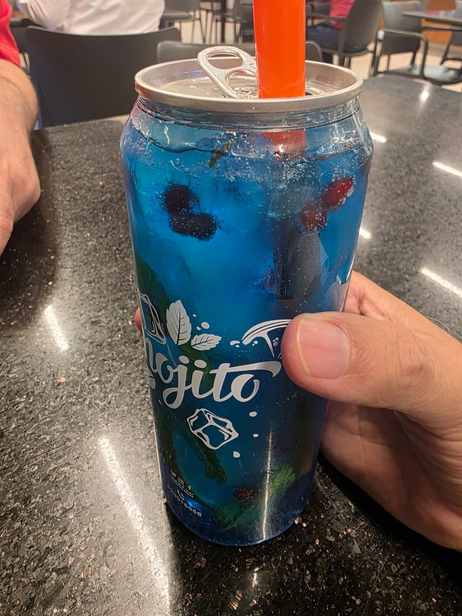 sharpsp's tweet photo. 🧊🍃 Having a mojito in this heat feels like a survival strategy.🍹🍃
#MojitoTime
#SummerVibes 
#BeatTheHeat https://t.co/GBx0cNaujb