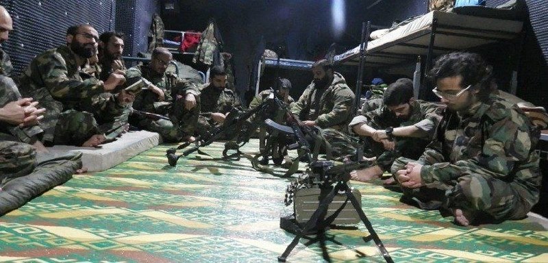 ME_Observer_'s tweet photo. ⚡️ The Zionist army published a picture of Hezbollah fighters inside a tunnel. 🇱🇧
It seems a Hezbollah camera has fallen into their hands. https://t.co/RS6dJND4rw