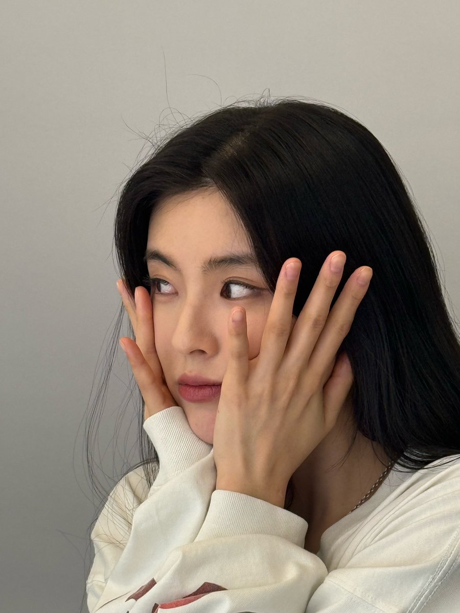 Sunbin07's tweet photo. 아 진짜 너무 예뻐서 눈물 날 것 같아ㅜㅜ https://t.co/xPhYxVrVJI