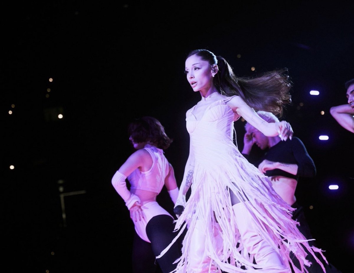 PInsider_'s tweet photo. Ariana grande just made a post about how happy and excited she is of being back on tour and seeing everyone just for lot of y’all  trashing her and talking about her body or lack of energy… how sad https://t.co/Qkc5544i8P