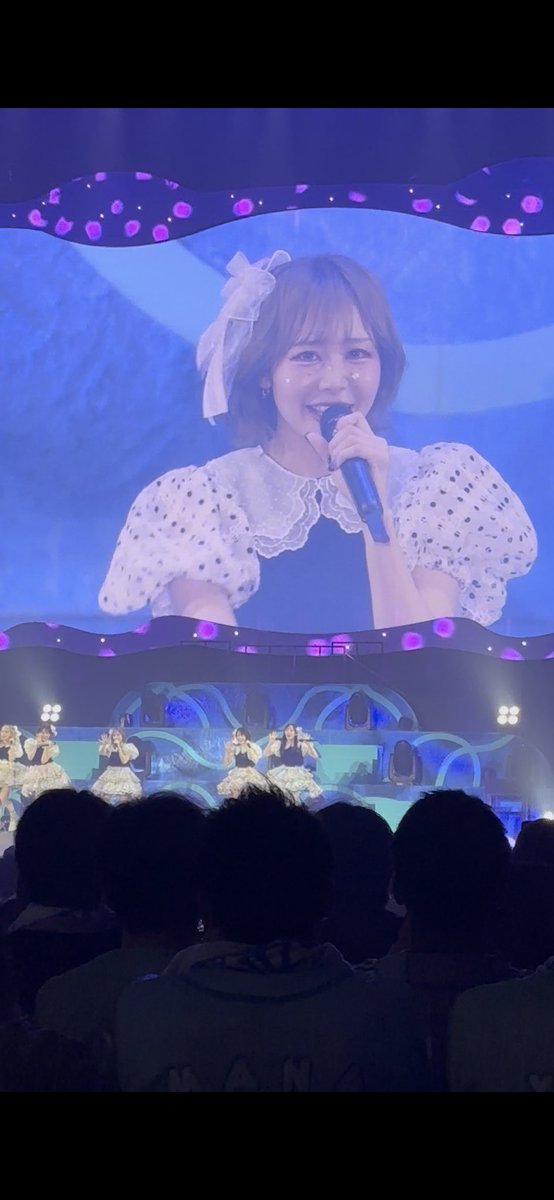amanda0295's tweet photo. 初めてアイドルのライブ行った楽しかった🍇
あんなに近くに来てくれるとは https://t.co/5r7ym2Pj7A
