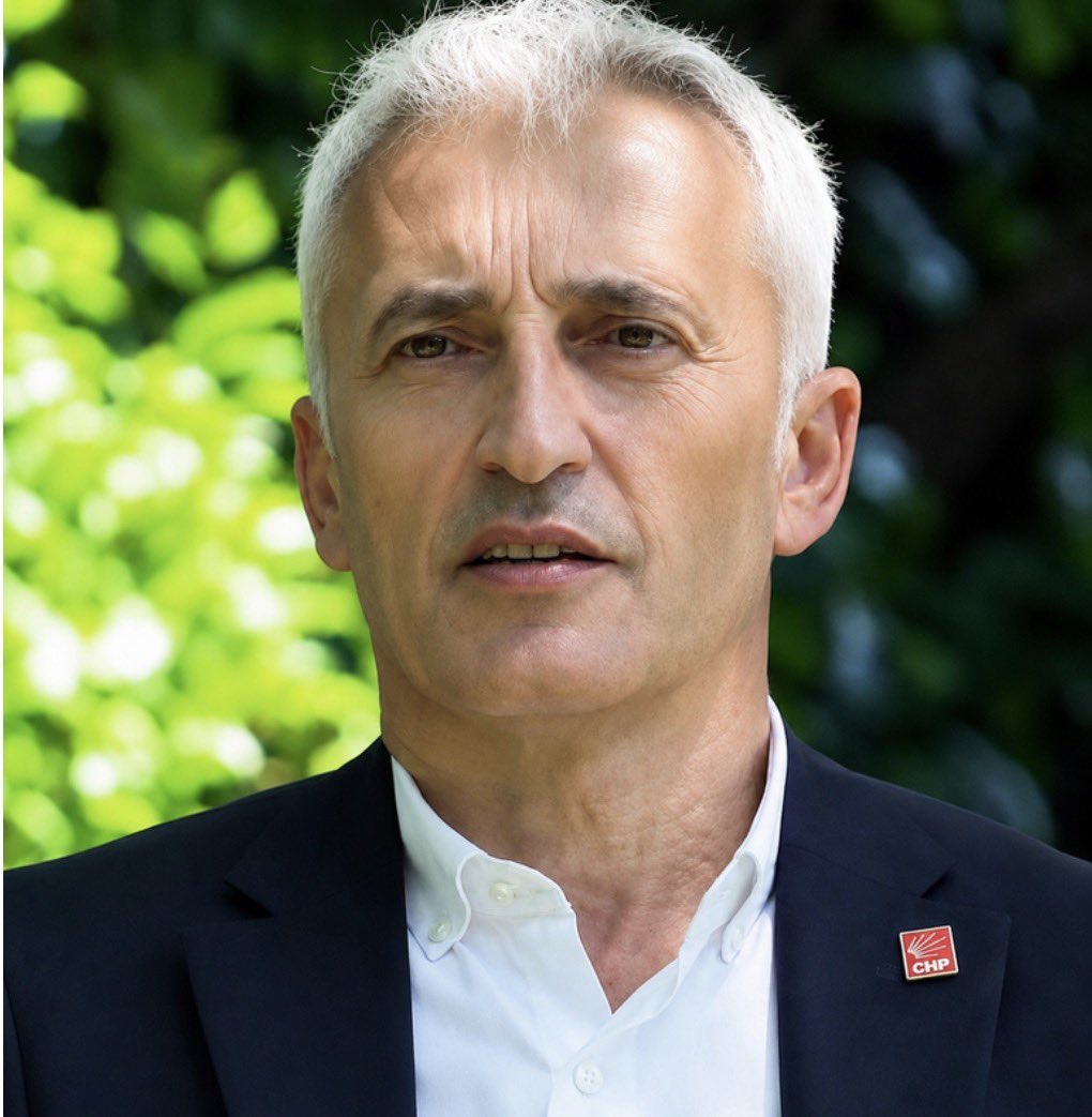 Sol_Yumruk3's tweet photo. Tokat’ın Reşadiye ilçesine bağlı Çevrecik Beldesi’nde yapılan seçimlerde kazanan CHP adayı Nazım Demirkol’u tebrik eder, yeni görevinden başarılar dilerim. #seçim https://t.co/1F52OOoS56