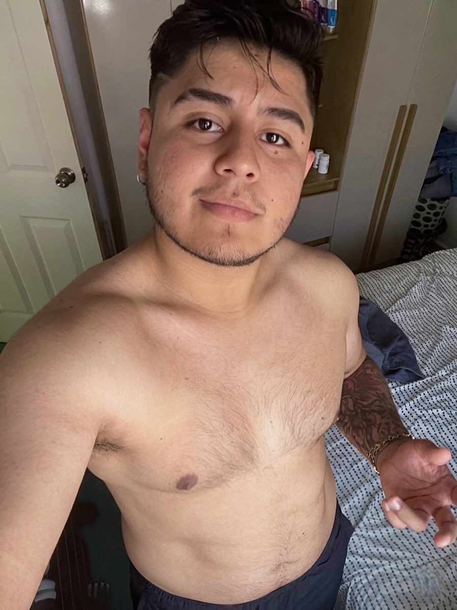 DenisHerdz25's tweet photo. ¿La chupan hasta el fondo?👅🍆💦😈
WhatsApp +503 77659112 para contenido y servicios.😈🍆🍆🍆💦💦 https://t.co/pX2f7erWue