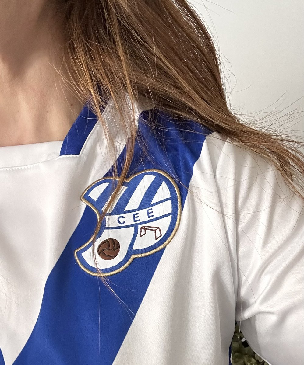 MMooreB76's tweet photo. Hem lluitat, hem arribat molt lluny. 
Portem amb orgull el blau escapulari. 
Europa, sempre endavant. 💙🤍 https://t.co/62taBN5yPR