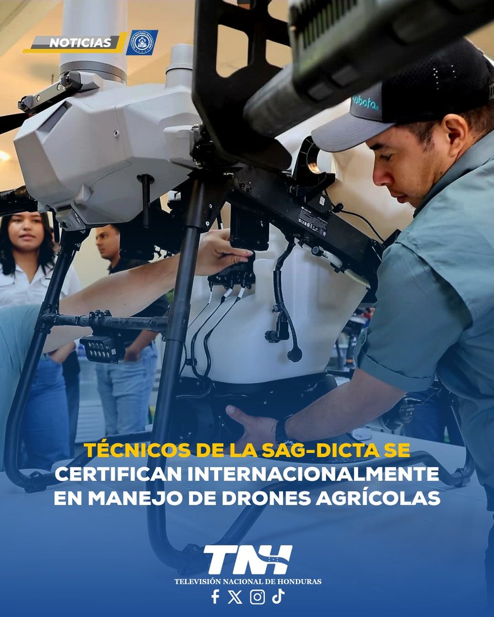 TNH2026's tweet photo. ¡Impulsando la Agricultura 4.0 en Honduras! 🚁🌱 

Técnicos de la @saghonduras, #DICTA, #SENASA, #SISAGRO e @IHCAFE se certificaron internacionalmente con DJI Academy en el uso de drones agrícolas. https://t.co/4Z8nNPdSpc