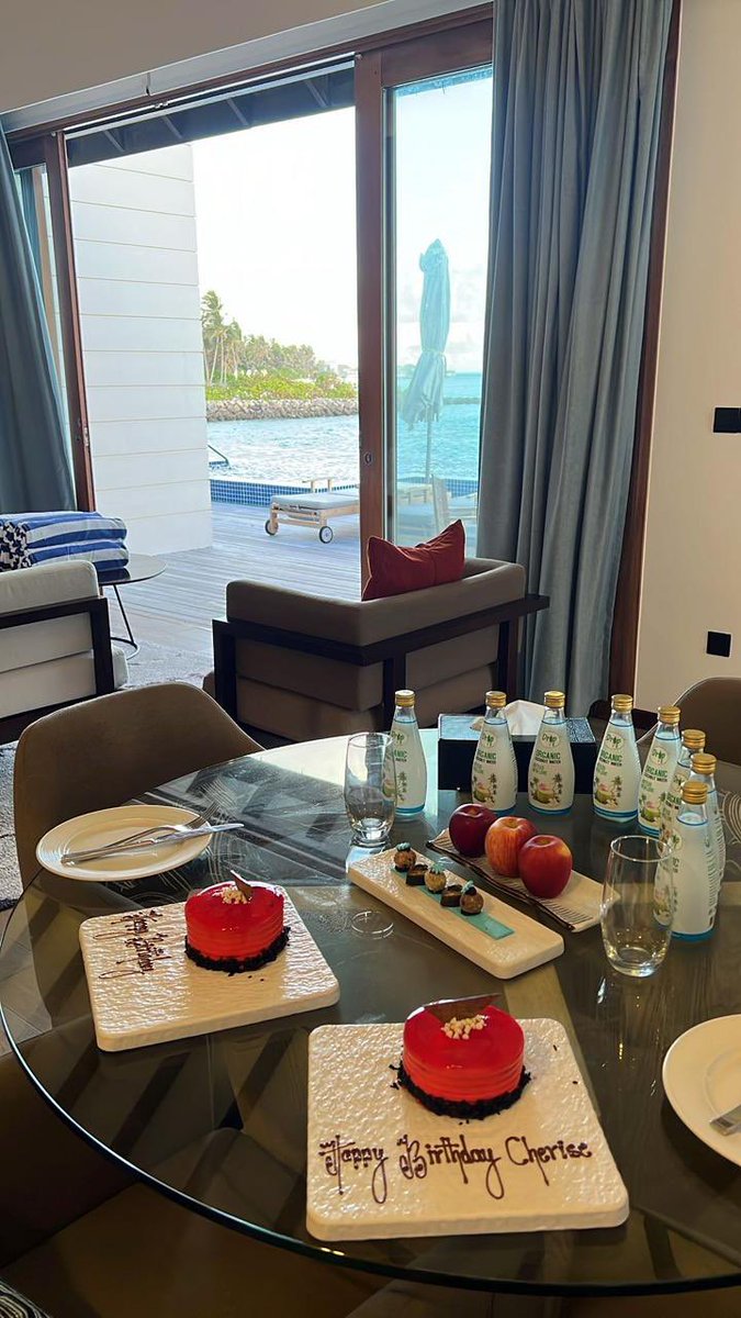 Fanadiq_maldive's tweet photo. ️

اليوم وصلتنا هذه الرسالة من إحدى عميلاتنا بعد رجعتها من راديسون بلو المالديف:

الحمدلله 🤍

دائمًا نقول إن أجمل شيء في شغلنا مو الفنادق ولا المنتجعات…

أجمل شيء لما يرجع العميل مبسوط ويحس إن رحلته طلعت أفضل مما كان يتخيل.
شكراً لثقتكم دائمًا 🌴
#المالديف
#فنادق_المالديف
#راديسون_بلو_المالديف
#شهر_العسل
#سفر_فاخر 
#Maldives
#RadissonBluMaldives
