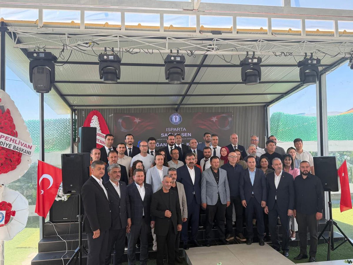 sinankuluztrk's tweet photo. Sağlık-Sen Isparta Şubemizin 8. Olağan Genel Kuruluna katılım sağladım. 

Olağan genel kurul sonrası yeniden şube başkanı seçilerek güven tazeleyen Mahmut Ağun başkanımızı ve kıymetli yönetim kurulu üyelerini tebrik ederim. https://t.co/JYCtjde7Ez