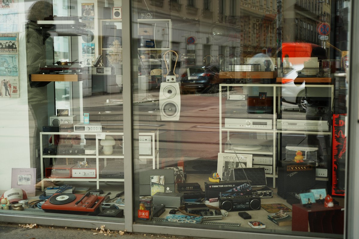 mjwalker_soft's tweet photo. Vienna street photography🇦🇹 https://t.co/WTDfdzorAL
