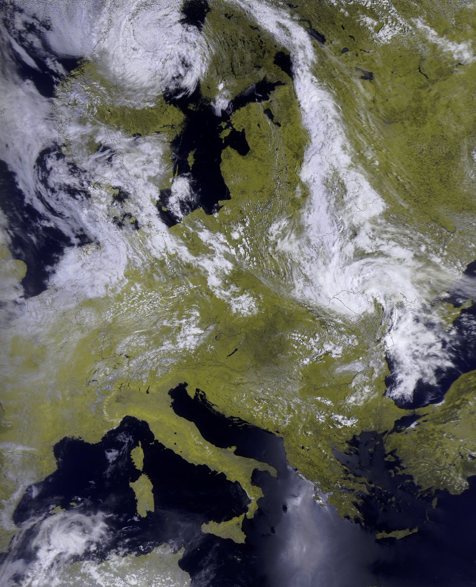ja6_uar's tweet photo. Meteor M2-3 HRPT / Airspy-minni / live via #satdump /handtracked https://t.co/s4dlA4X36C