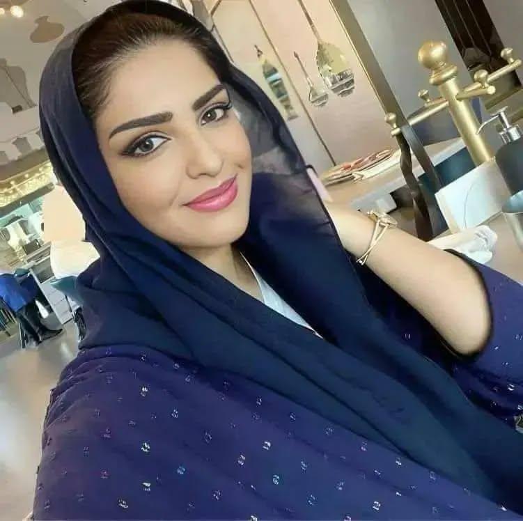 RymDat6187's tweet photo. إذا طُلب منك زيارة السعودية مجاناً، فهل ستقبل؟

○ نعم

○ لا https://t.co/Mi6jm7bKMk