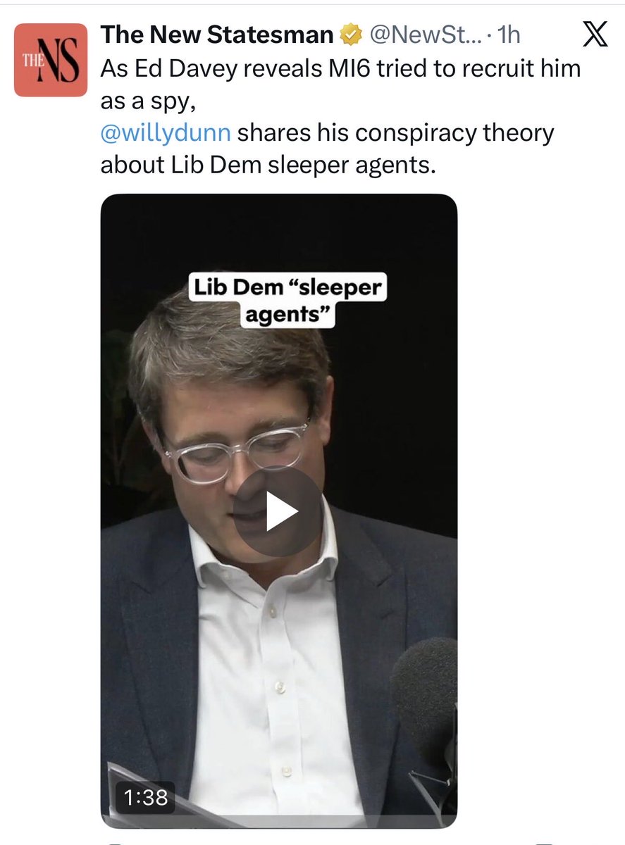 flying_rodent's tweet photo. Quite a lot of stories around about the spooks trying to tap up politicians and celebs, isn’t there. And most of the pundit class grief-stricken at the passing of a previous head of MI6. https://t.co/2Ih7jy8oFa