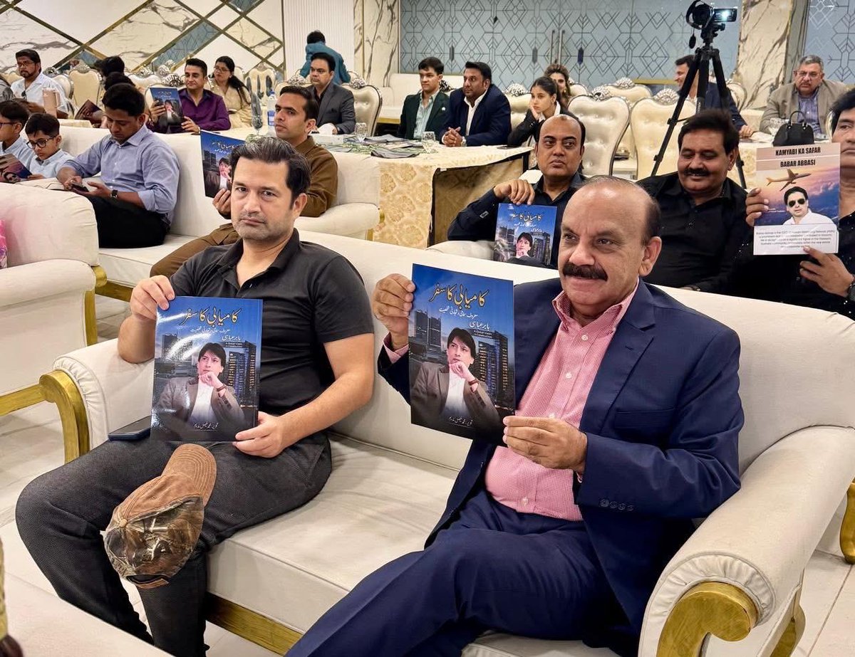 ZubairA15620252's tweet photo. رہنما ایم کیو ایم پاکستان و سابق صوبائ وزیر شبیر احمد قائم خانی کی ما کھانی میڈیا امریکہ کی جانب سے کراچی کے معروف سماجی و تجارتی شخصیت بابر عباسی کے اعزاز میں منعقدہ پر وقار تقریب میں شرکت ۔ 1/2
@ShabbirMQMPak @shabbirmqm https://t.co/WudoTkbf63