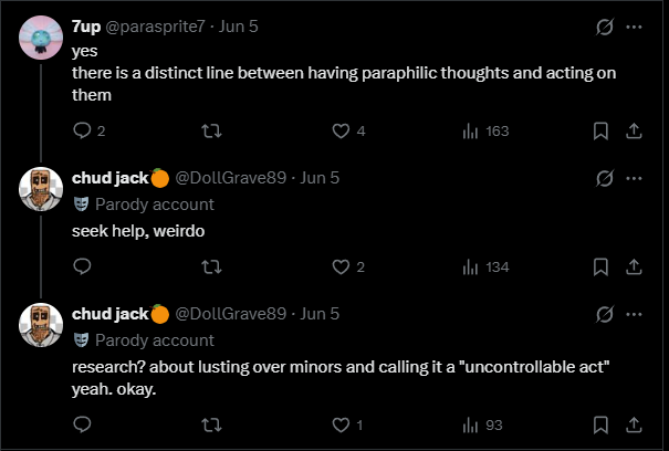 Phoneguy_corner's tweet photo. Not only that, he also believes people voluntarily choose to be Pedos and thinks they are the same as predators, which is completely idiotic and only shows he doesn't know what he is talking about. He compares actual predators with proshipping, as if its even similar?? (4/5) https://t.co/3yUB7beN2L