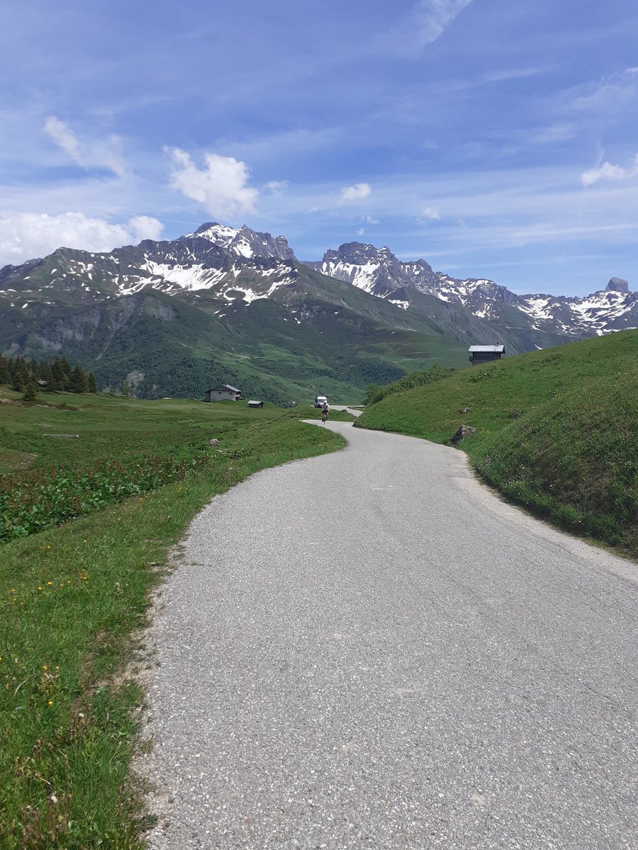 Rando6701's tweet photo. 221 miles &amp; 36,860ft of elevation.  Not bad for 6 days 🤣 https://t.co/FjzjIskTt7