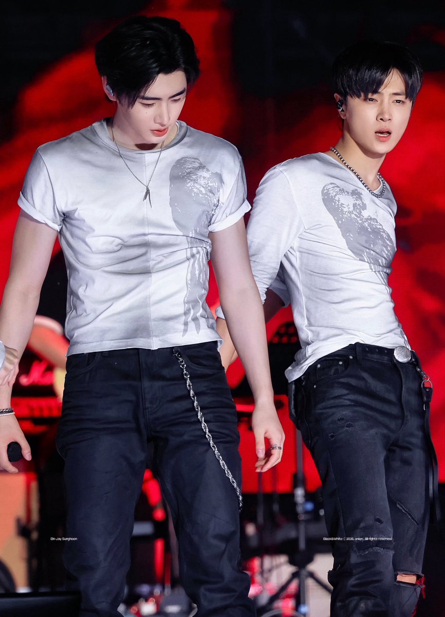 hmnmnya's tweet photo. 아무래도 진짜인것같습니다 https://t.co/leMD820Keq