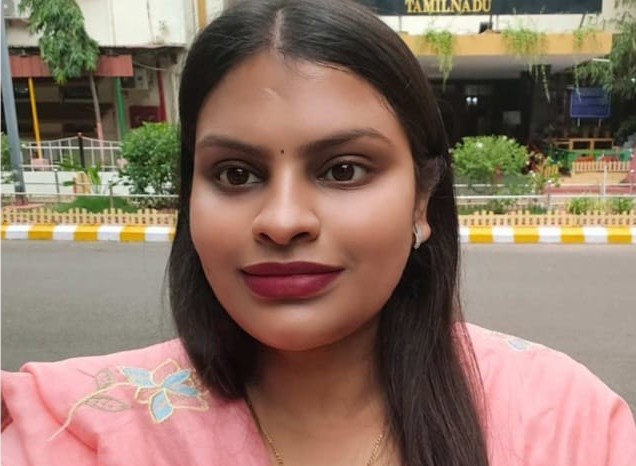 allroundwithsid's tweet photo. Charu Pandey(23Y) from Chhattisgarh passed 19 govt. exams.

Some of them are SSC CGL, SSC CHSL, MTS, SSC CPO,IBPS, SBI

She is posted in Chennai currently.

She will be awarded a gold medal by President Draupadi Murmu on Independence Day. https://t.co/S9sK9xdolb