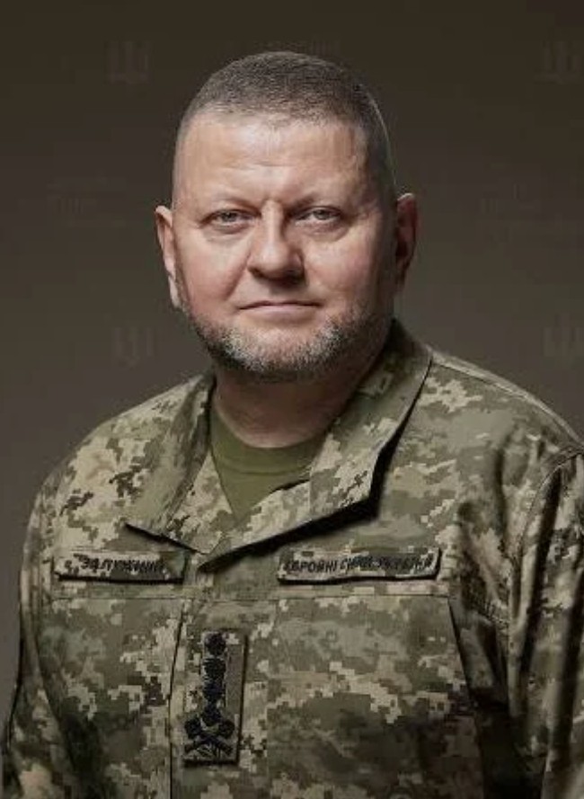 DakdaR22's tweet photo. "Peace is possible only through victory, not through the illusion of agreements with Russia.

Peace on Russia's terms is not peace; it's capitulation"

- Valery Zaluzhny 🇺🇦
🫡 https://t.co/AsPgyZaW5Q